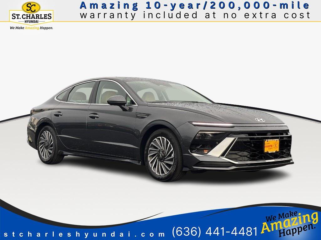 2025 Hyundai Sonata Hybrid Limited's photo
