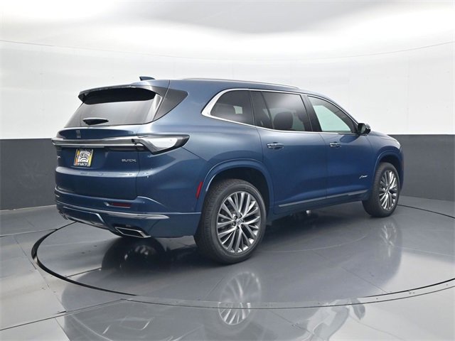 2026 Buick Enclave Avenir photo 3