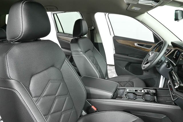 2025 Volkswagen Atlas SE Technology photo 20