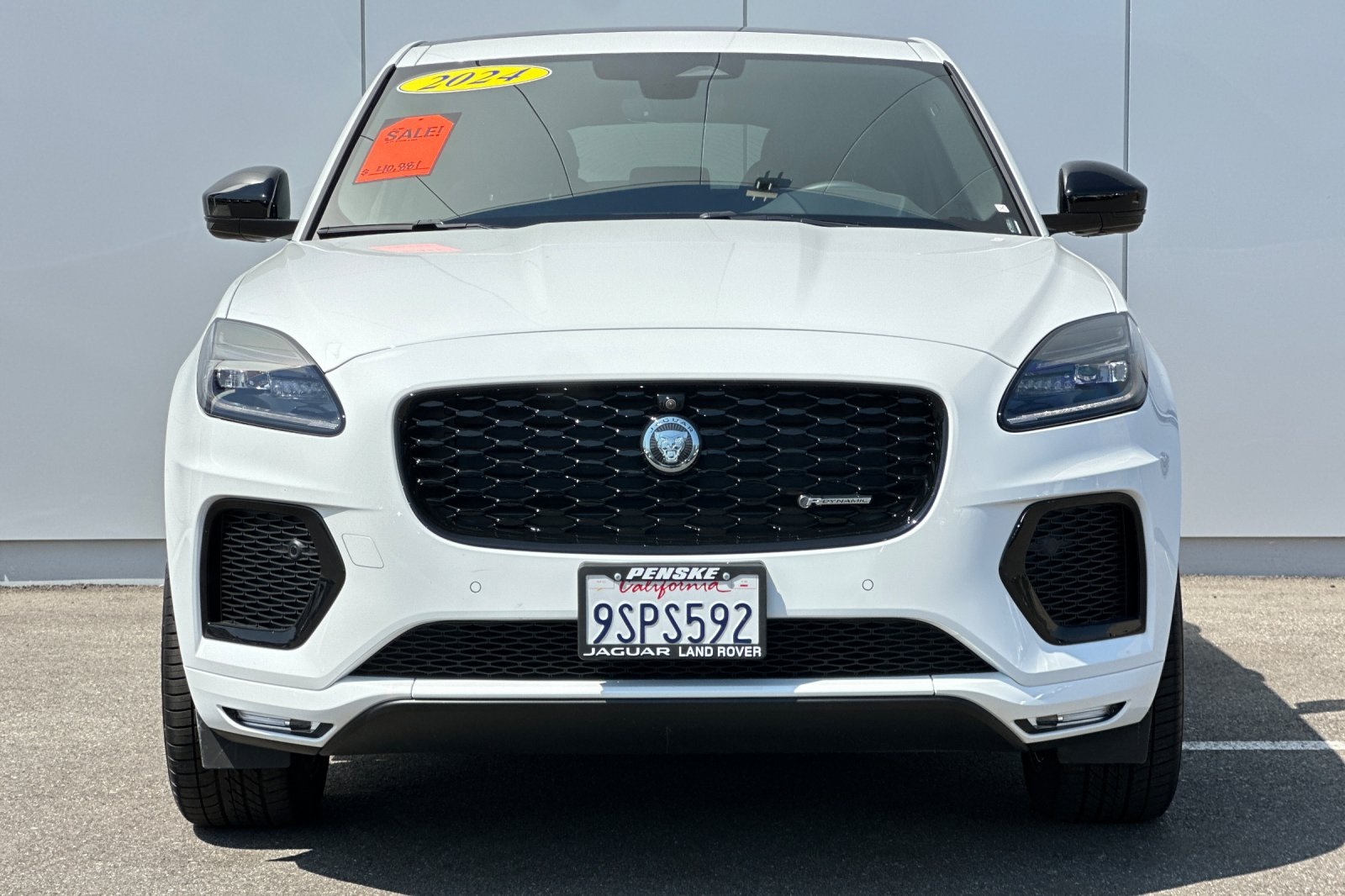 2024 Jaguar E-PACE R-Dynamic SE photo 6
