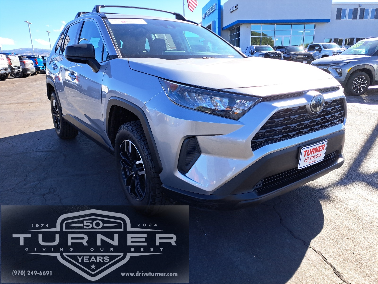 2019 Toyota RAV4 LE