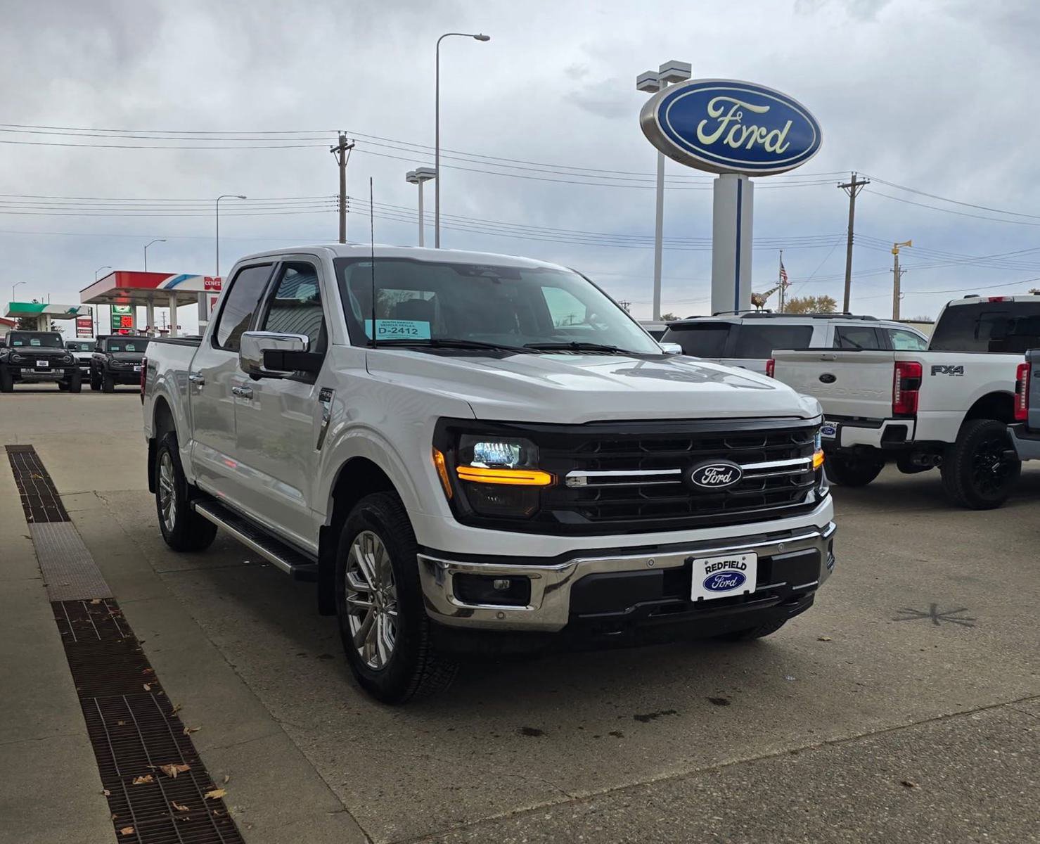 2024 Ford F-150 XLT photo 2