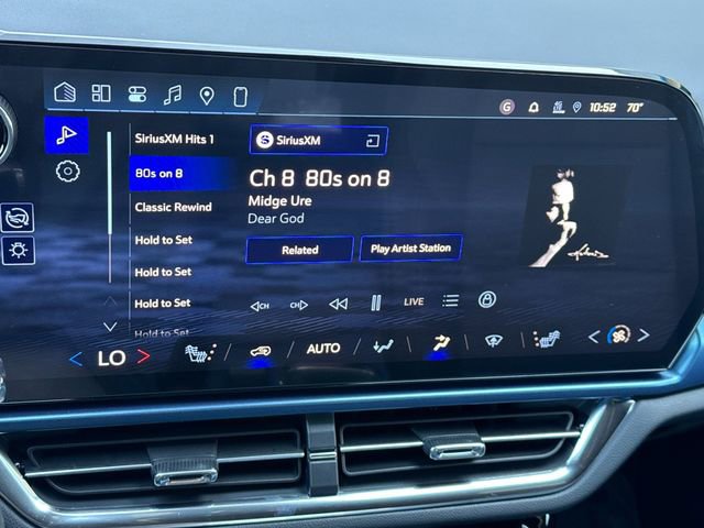 2026 Chevrolet Equinox EV 1LT photo 18