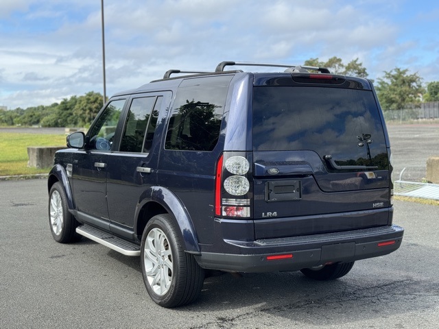 2016 Land Rover LR4 HSE photo 3