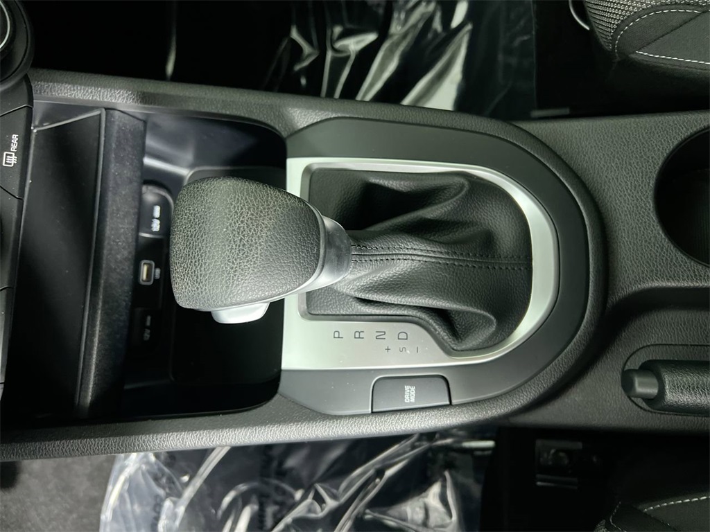 2023 Kia Forte LXS photo 22