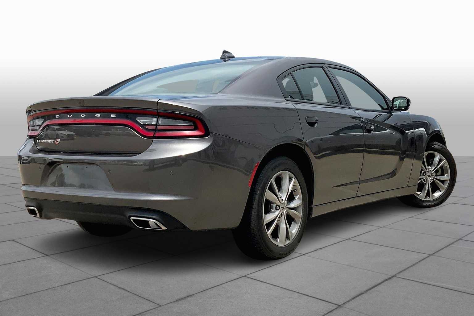 2022 Dodge Charger SXT photo 12
