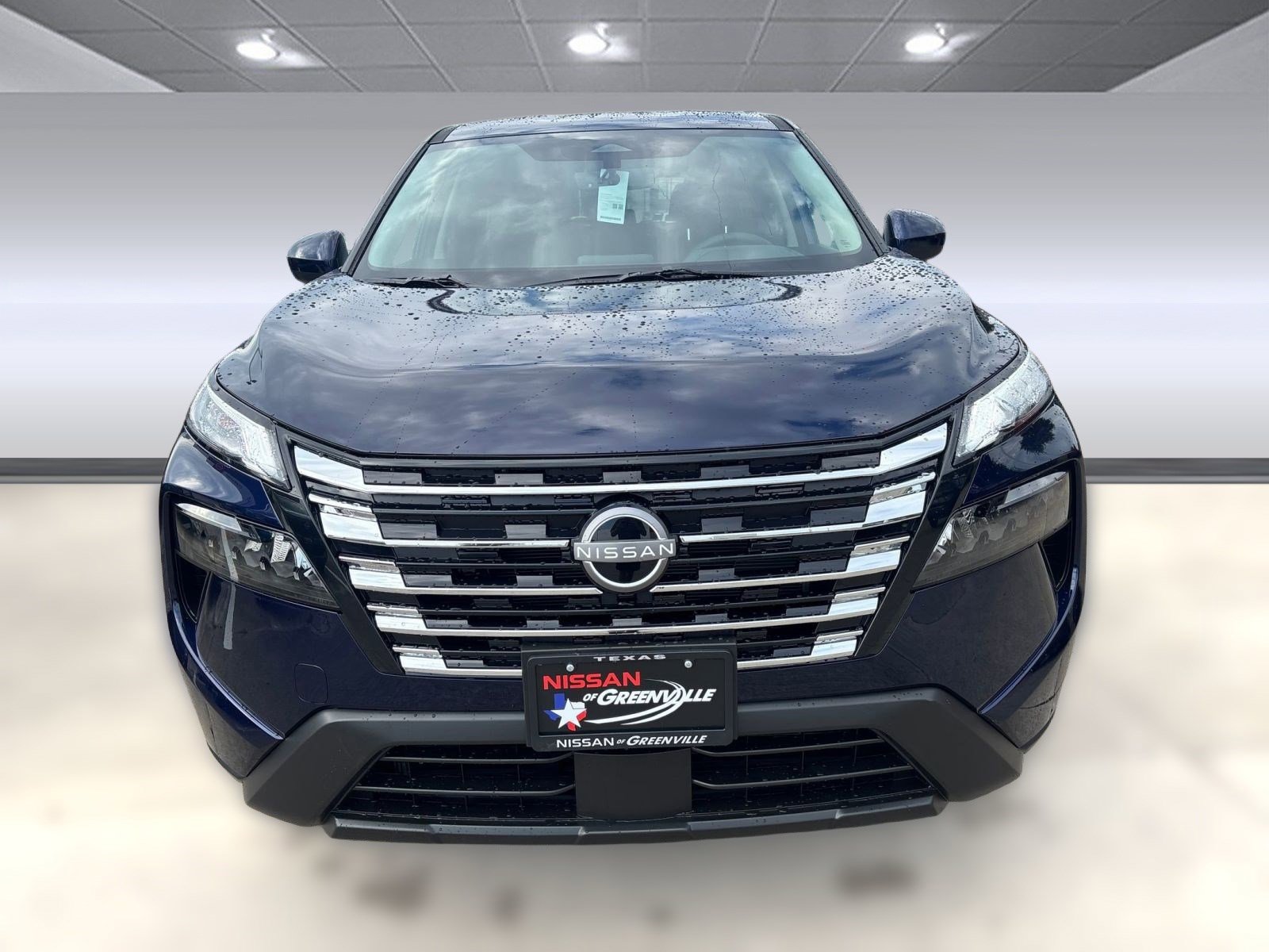 2026 Nissan Rogue SV photo 4