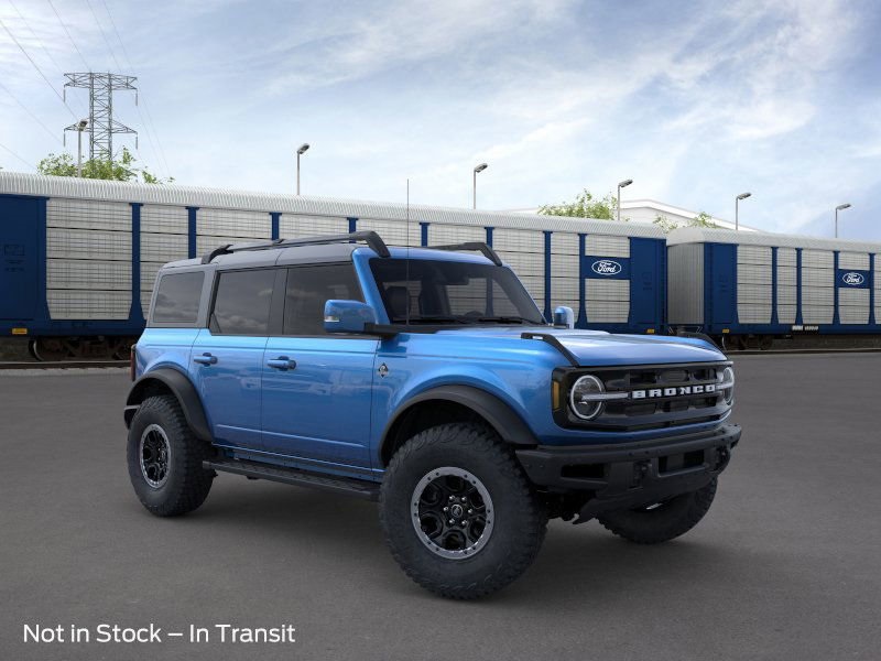 2024 Ford Bronco Outer Banks photo 7