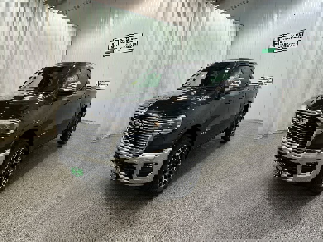 2026 Ram 1500 Laramie photo 4