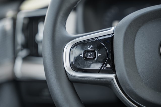 2026 Volvo XC90 photo 24