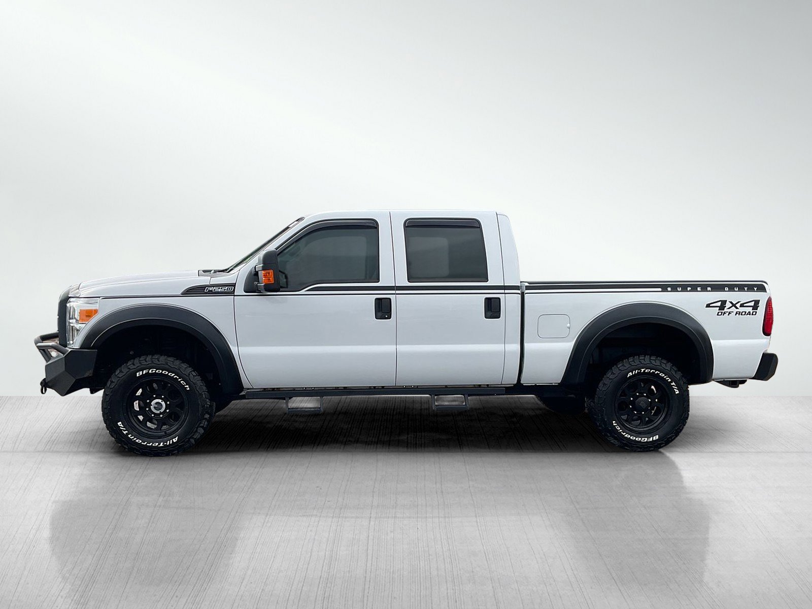 2016 Ford F-250 photo 2
