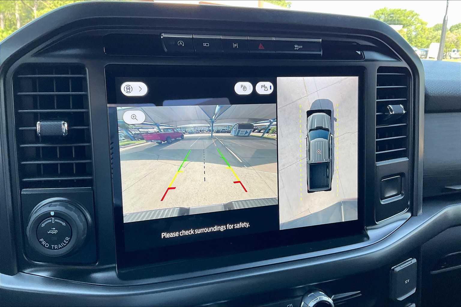 2024 Ford F-150 XLT photo 26