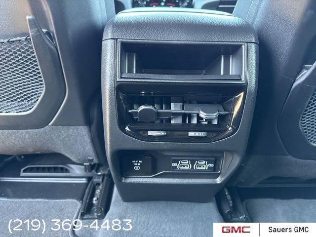 2023 Jeep Grand Cherokee Laredo Altitude photo 21