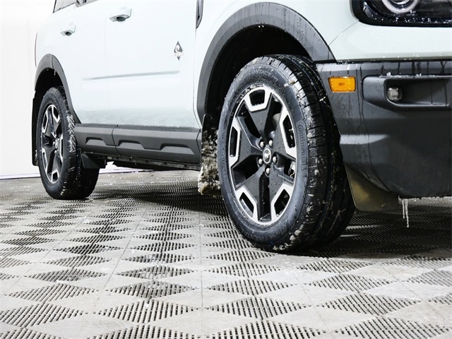 Certified 2024 Ford Bronco Sport Outer Banks with VIN 3FMCR9C63RRE19380 for sale in Shakopee, Minnesota