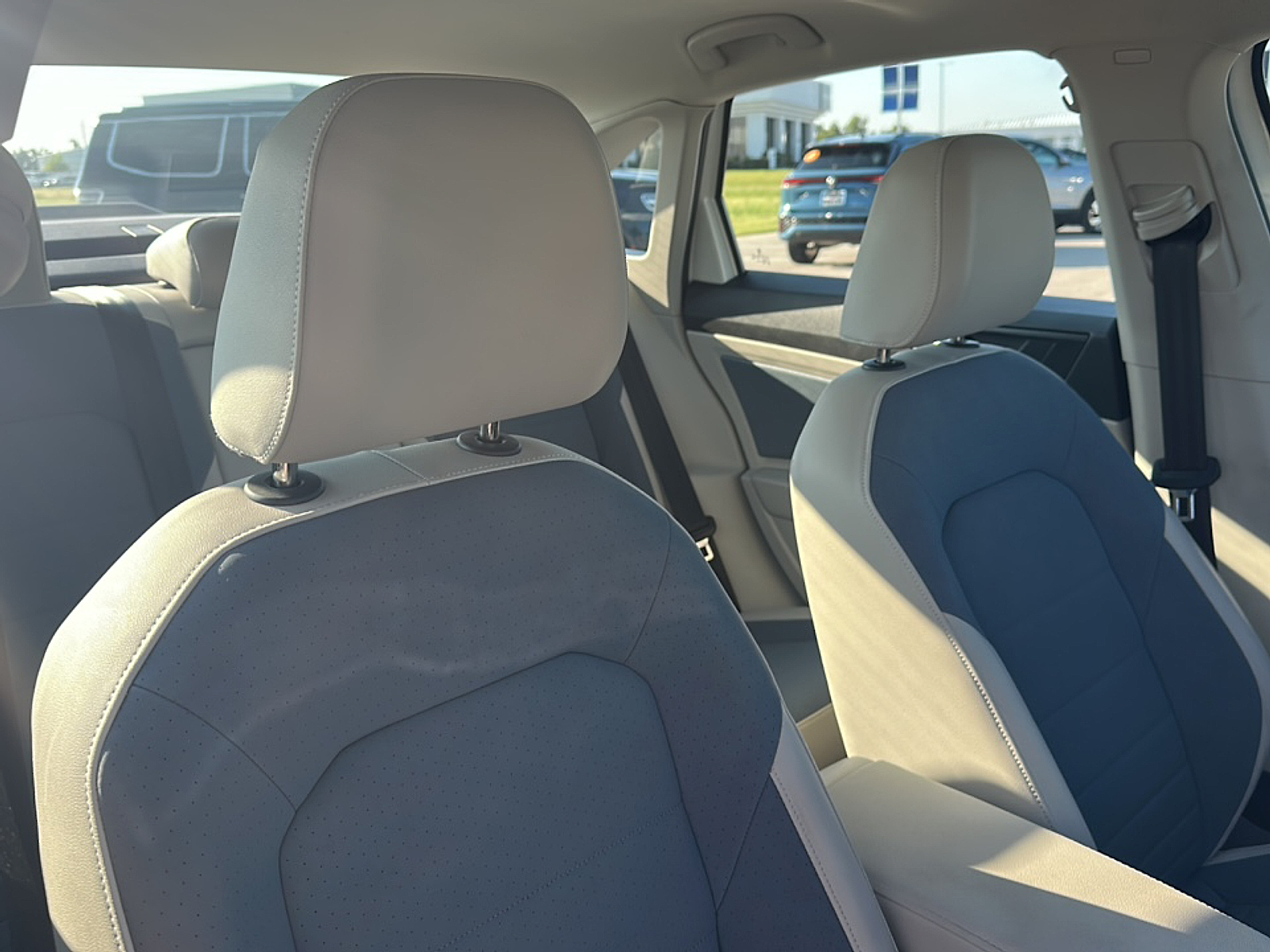 2025 Volkswagen Jetta 1.5T SE photo 14