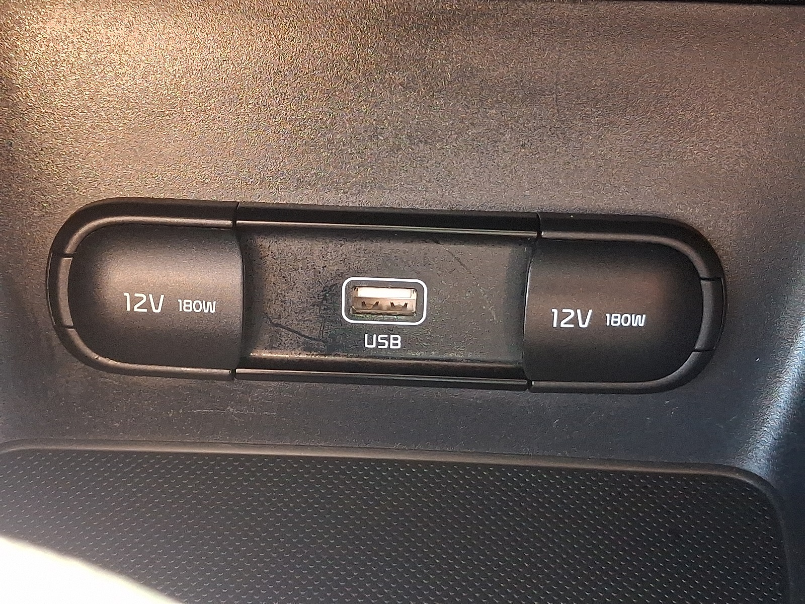 2022 Kia Sportage LX photo 19