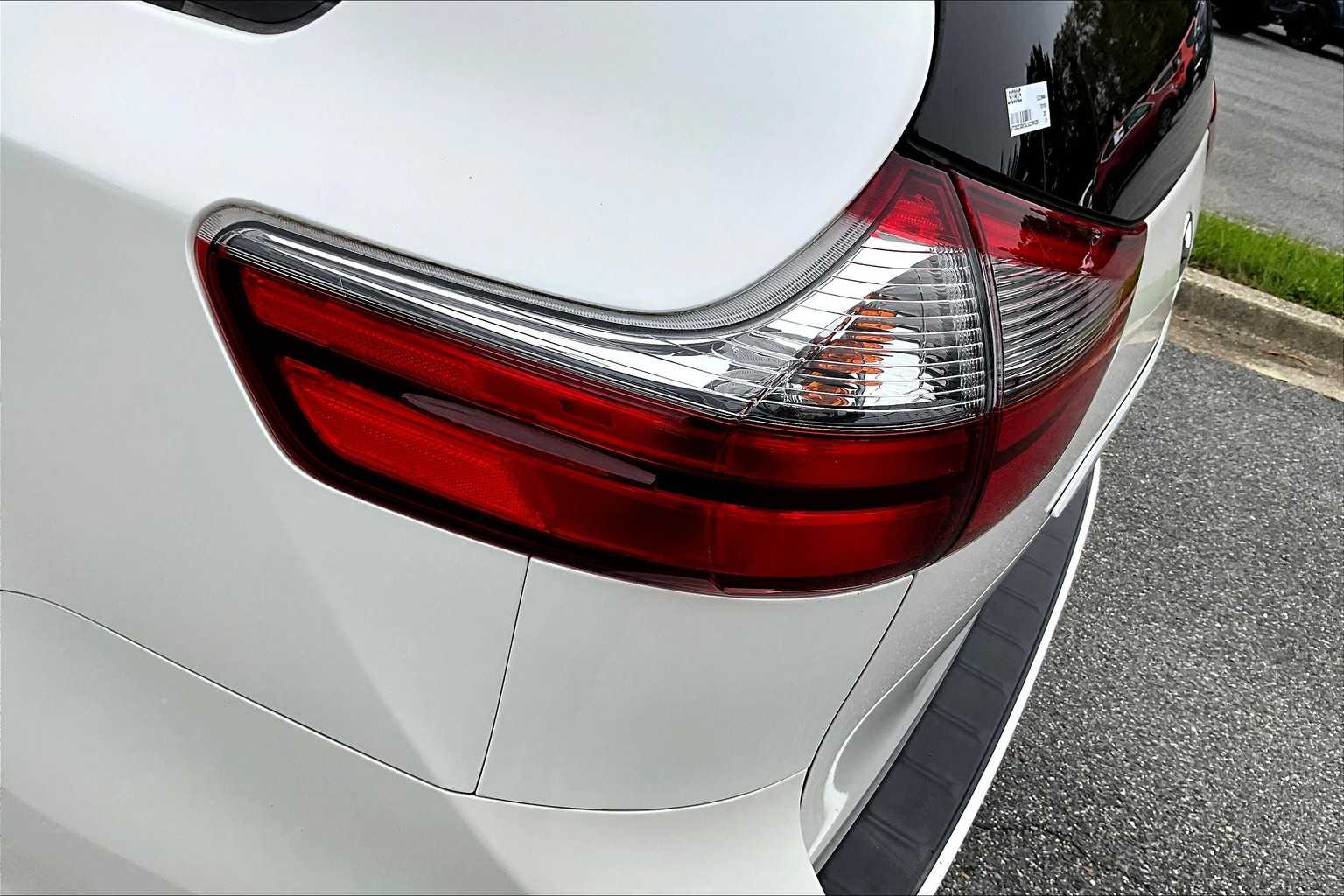 2020 Toyota Sienna XLE Premium photo 26