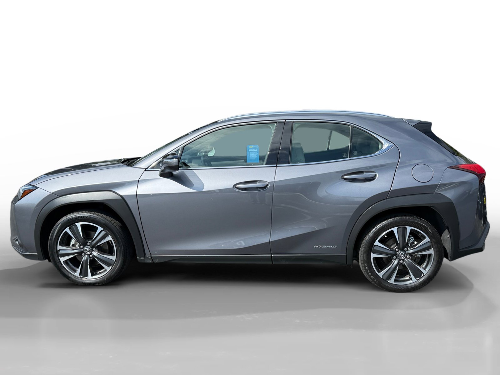 2020 Lexus UX 250h photo 2