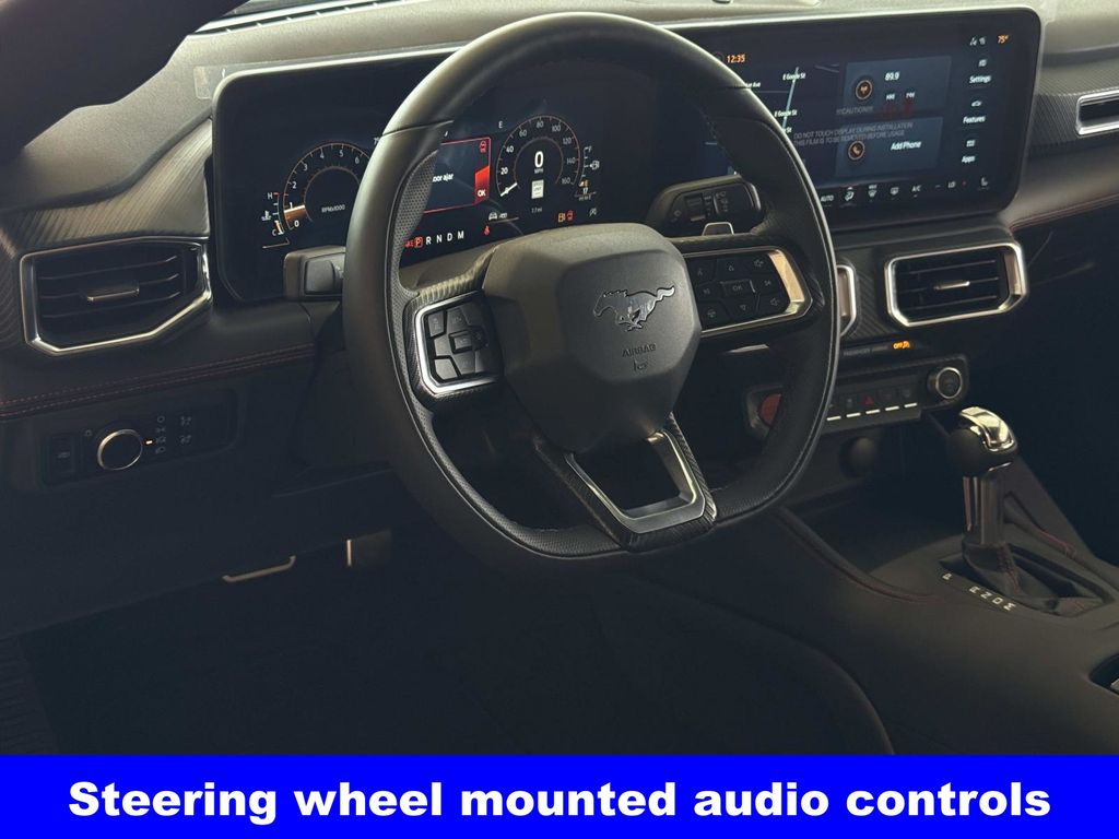 2025 Ford Mustang GT Premium photo 9