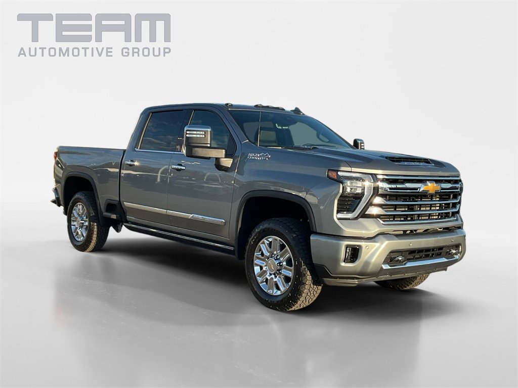 2025 Chevrolet Silverado 2500HD High Country's photo