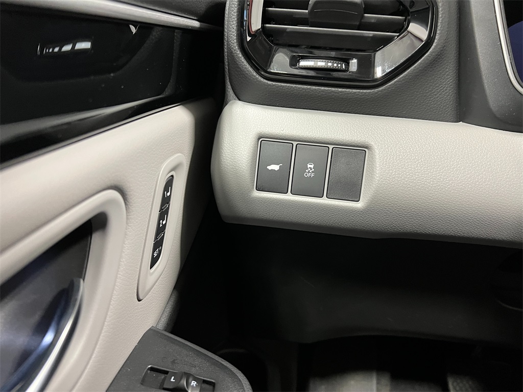 2025 Honda Pilot Touring photo 19