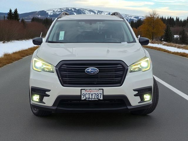 2022 Subaru Ascent Onyx Edition photo 3