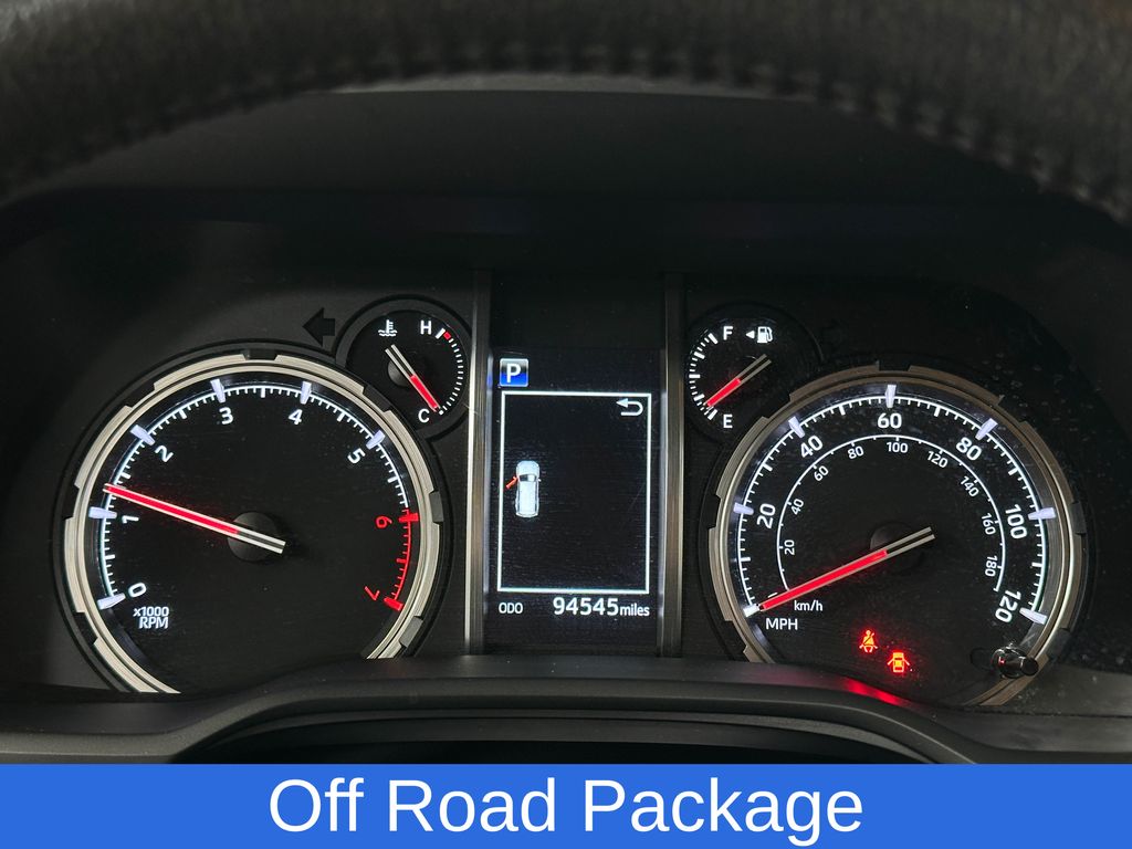 2021 Toyota 4Runner TRD Off-Road photo 4