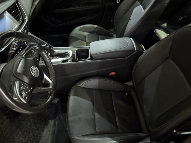 2018 Buick Regal TourX Essence photo 23