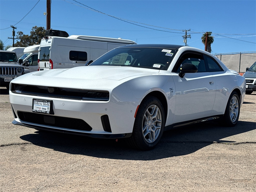 2025 Dodge Charger R/T photo 4