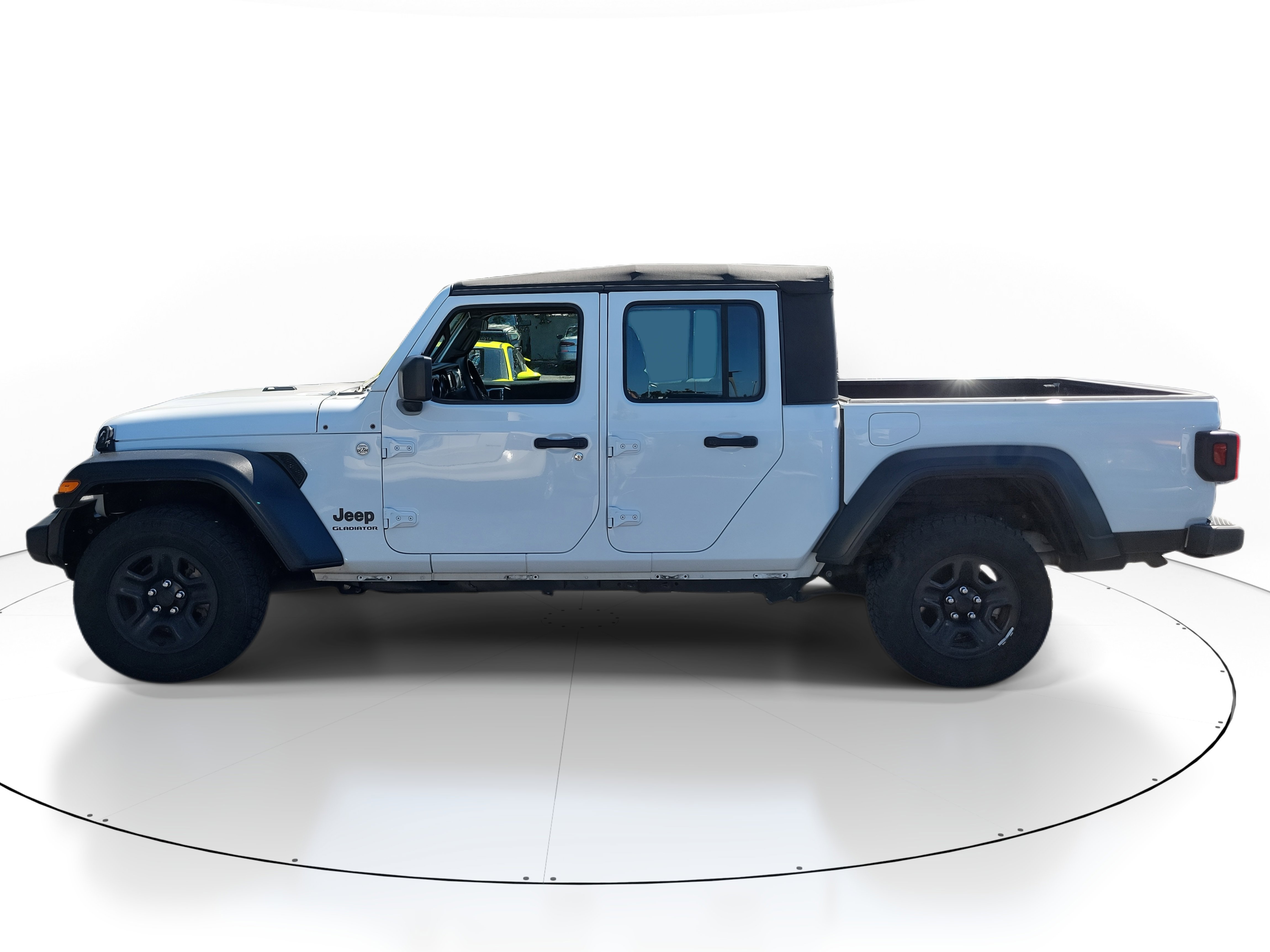 2021 Jeep Gladiator Sport photo 3