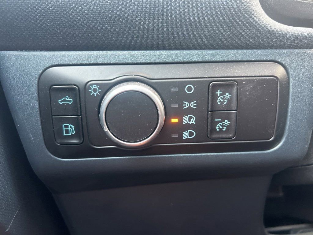 2023 Ford Maverick XL photo 22