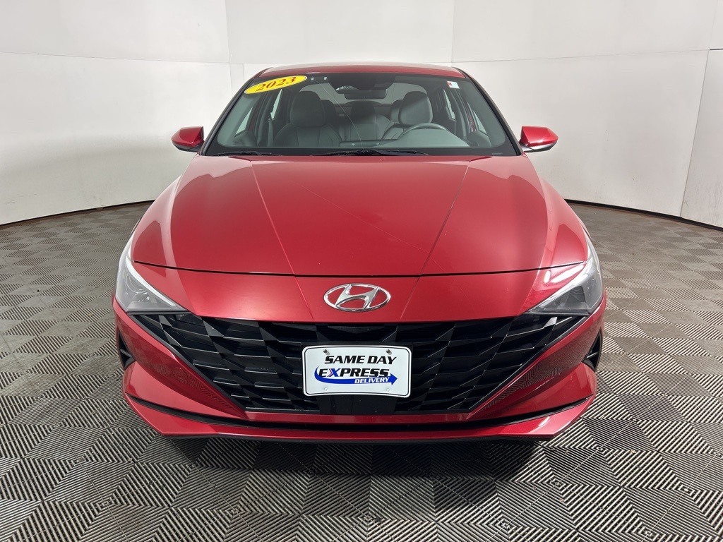 2023 Hyundai Elantra SEL photo 13