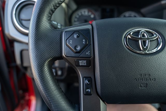 2017 Toyota Tacoma TRD Pro photo 23