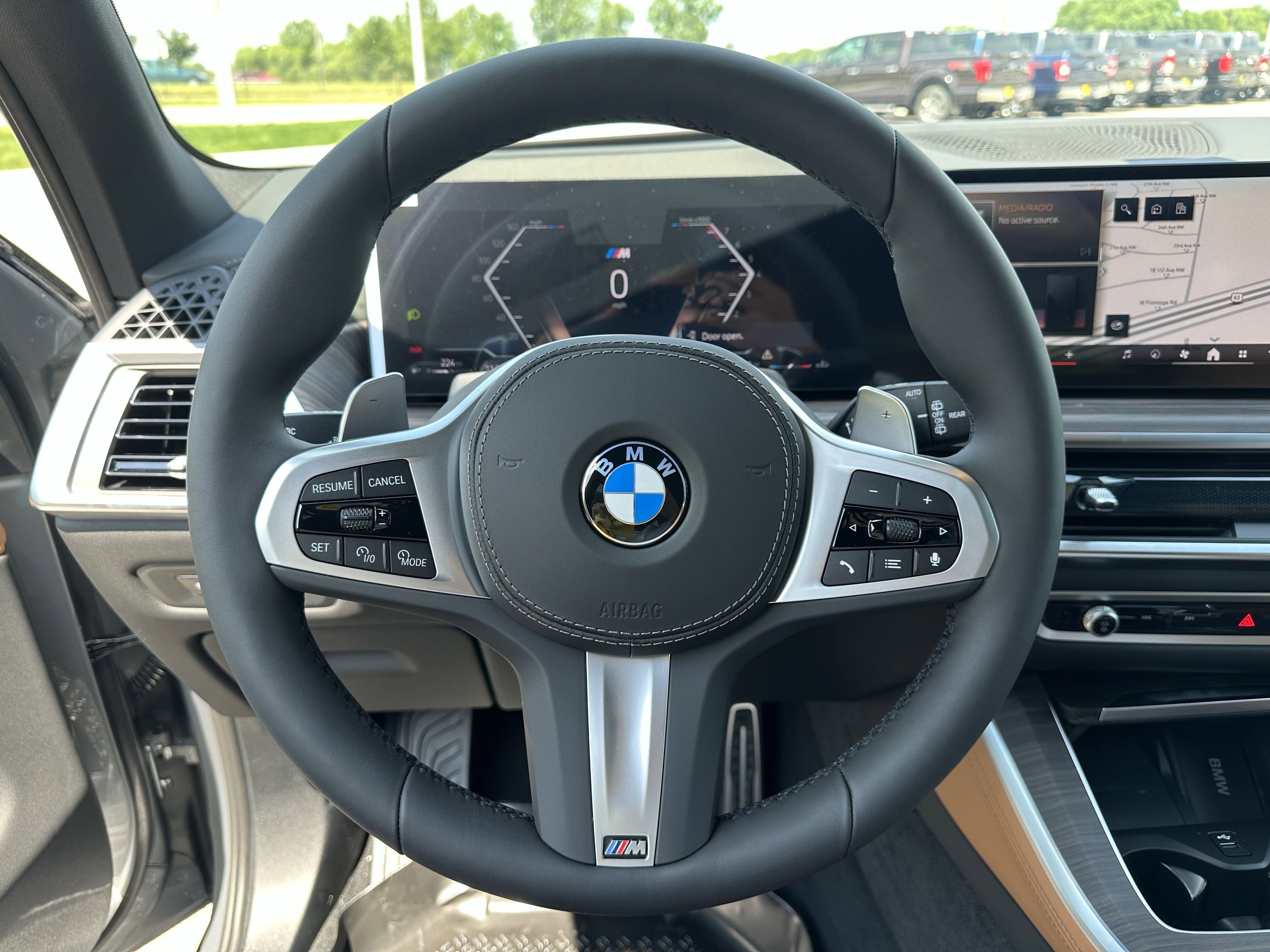 2026 Bmw X5 xDrive40i photo 2