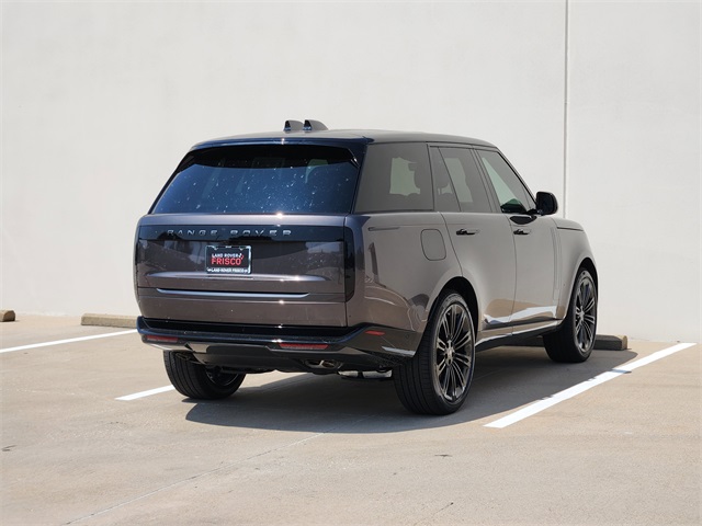 2025 Land Rover Range Rover SE photo 2