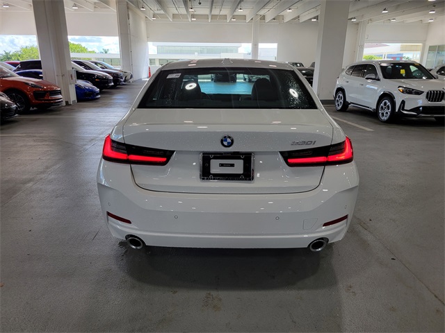 2025 Bmw 330i photo 9