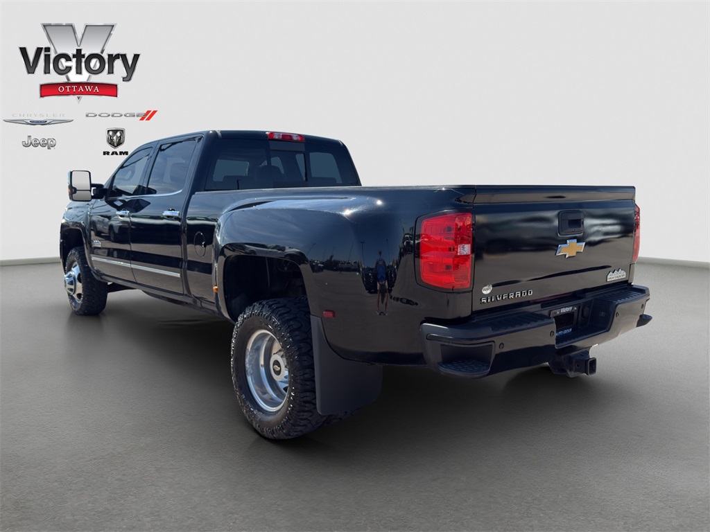 2018 Chevrolet Silverado High Country photo 4