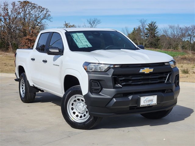 2026 Chevrolet Colorado Work Truck's photo