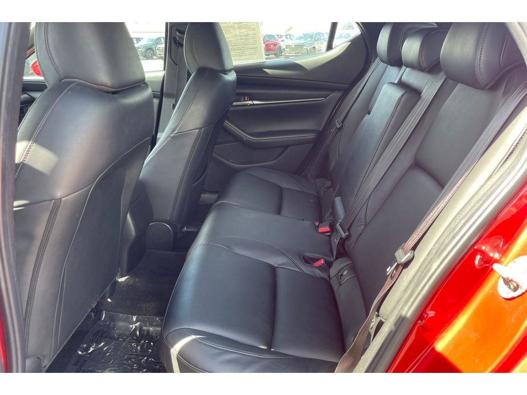 2022 Mazda Mazda3 Hatchback Select photo 15