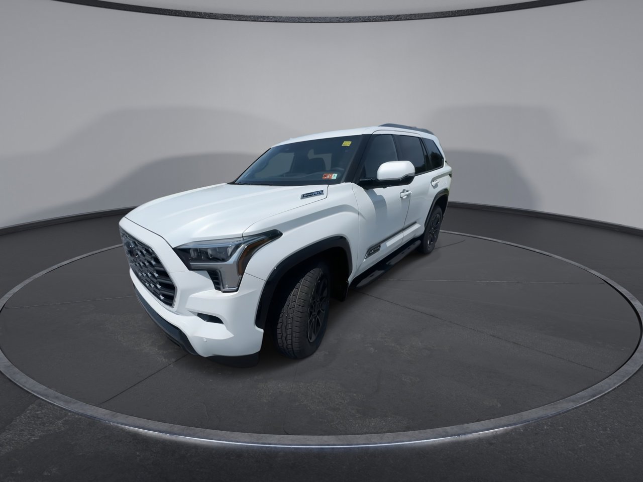 2025 Toyota Sequoia Platinum photo 3