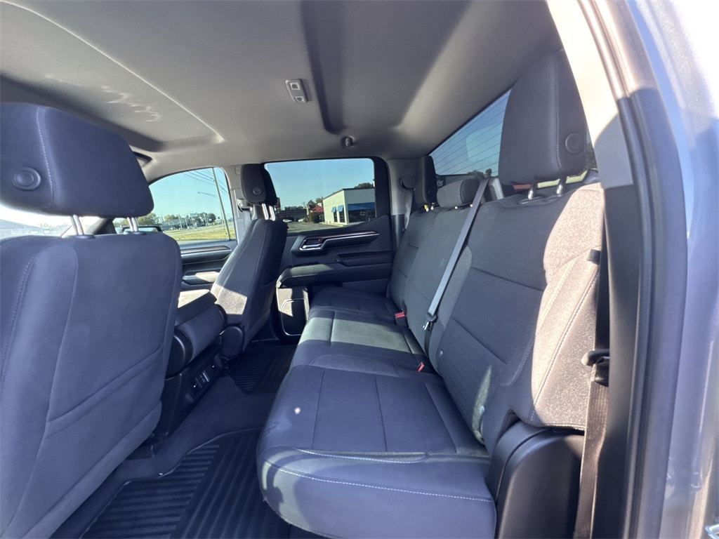 2023 Chevrolet Silverado 1500 LT photo 28