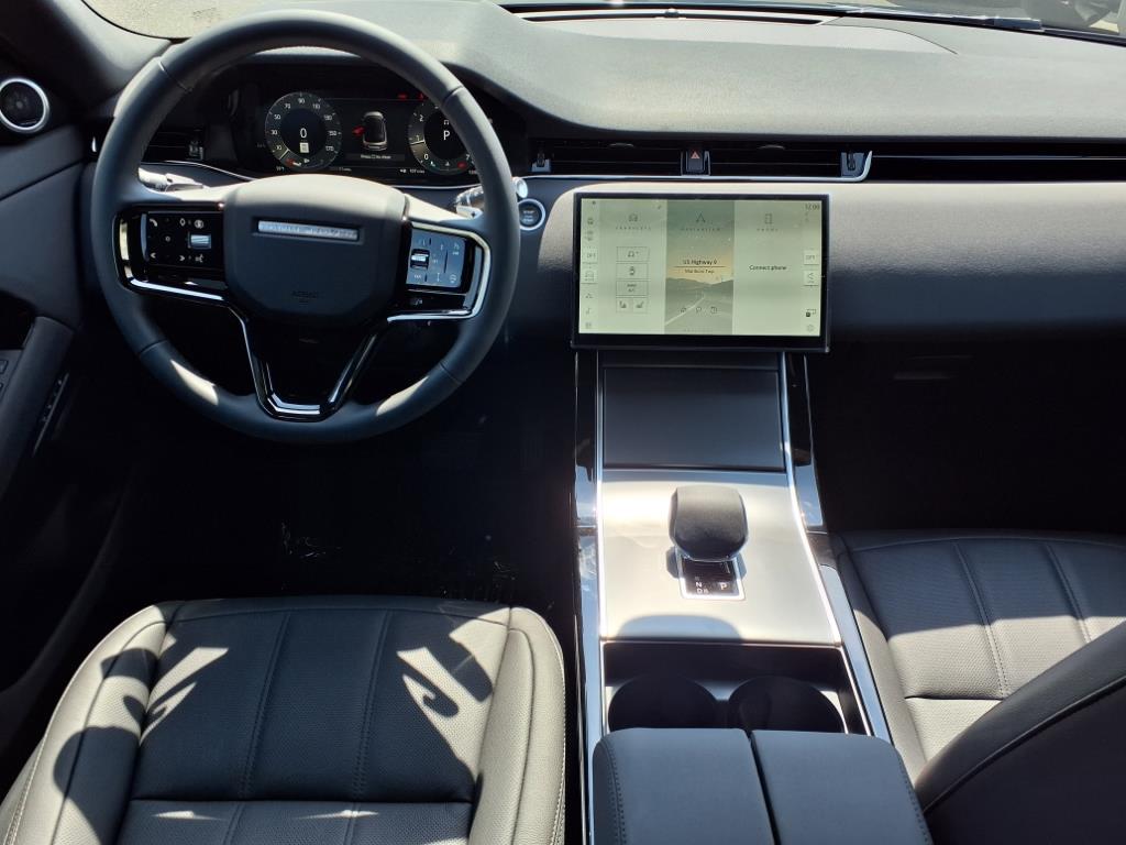 2026 Land Rover Range Rover Evoque S photo 4