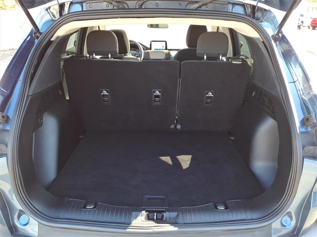 2020 Ford Escape SE photo 18