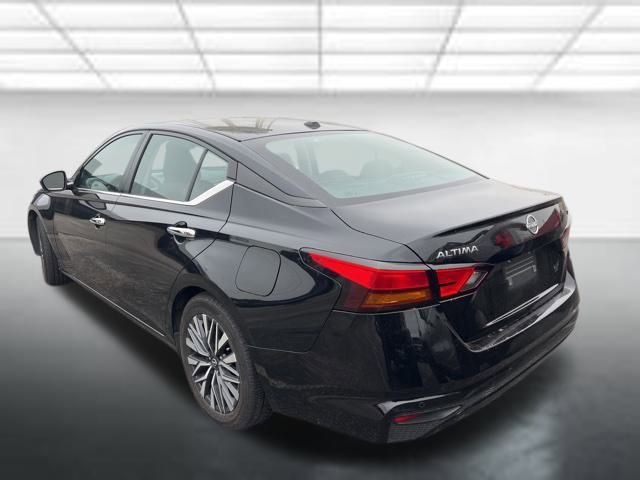 Used 2024 Nissan Altima SV with VIN 1N4BL4DV0RN305825 for sale in Grand Prairie, TX