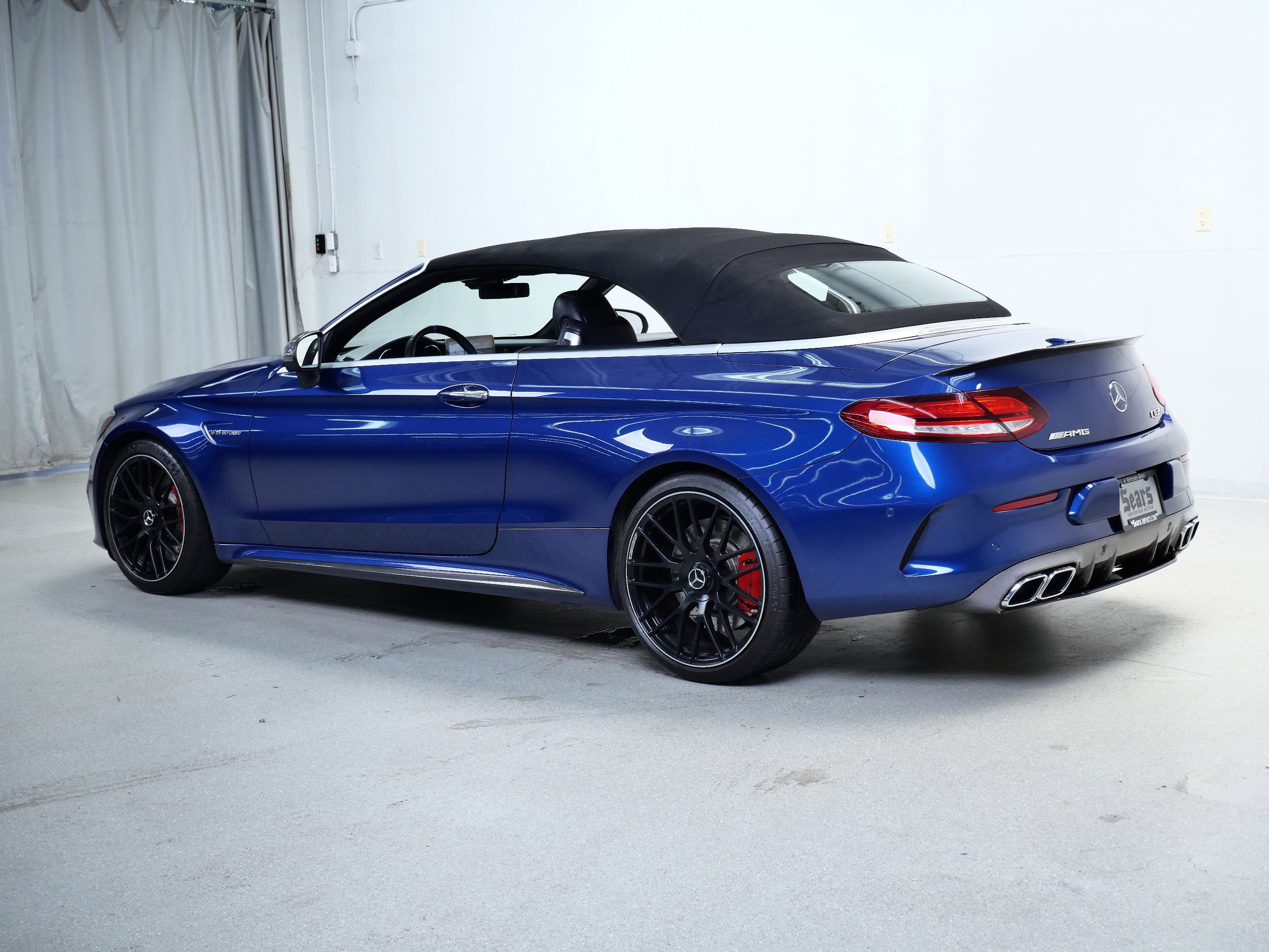 2019 Mercedes Benz C AMG 63 S photo 9