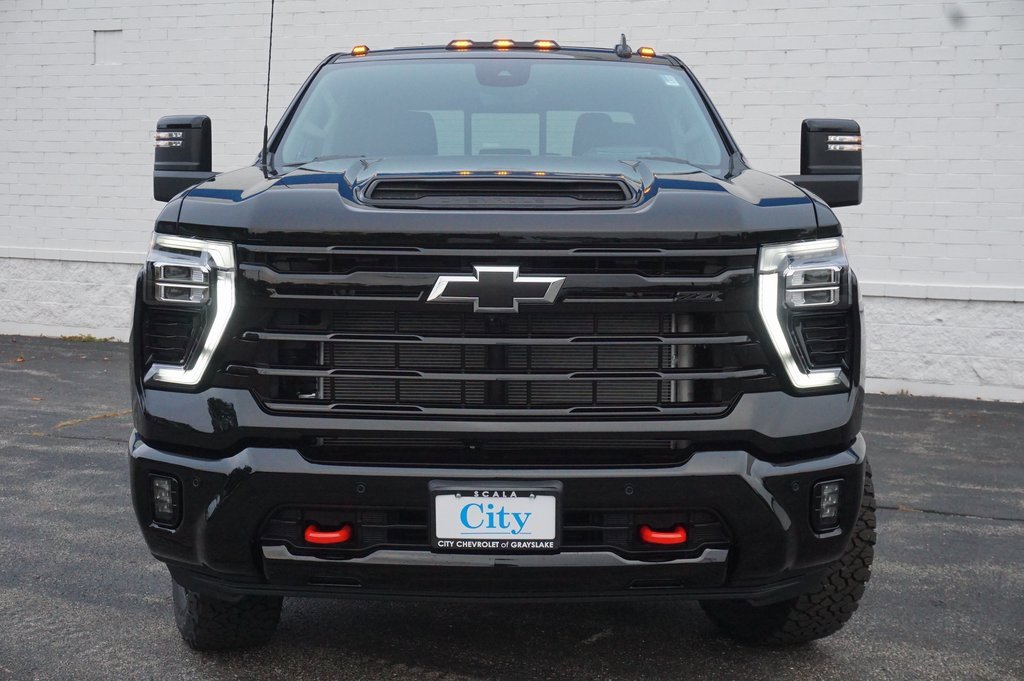 2026 Chevrolet Silverado 2500HD LTZ photo 5