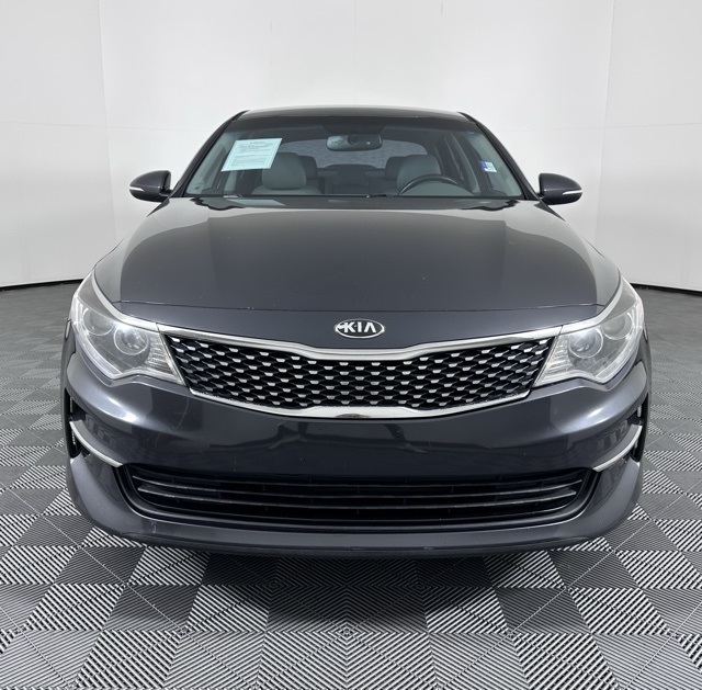 2017 Kia Optima EX photo 2