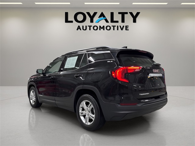 2020 Gmc Terrain SLE photo 3