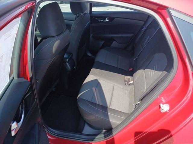 2019 Kia Forte S photo 10