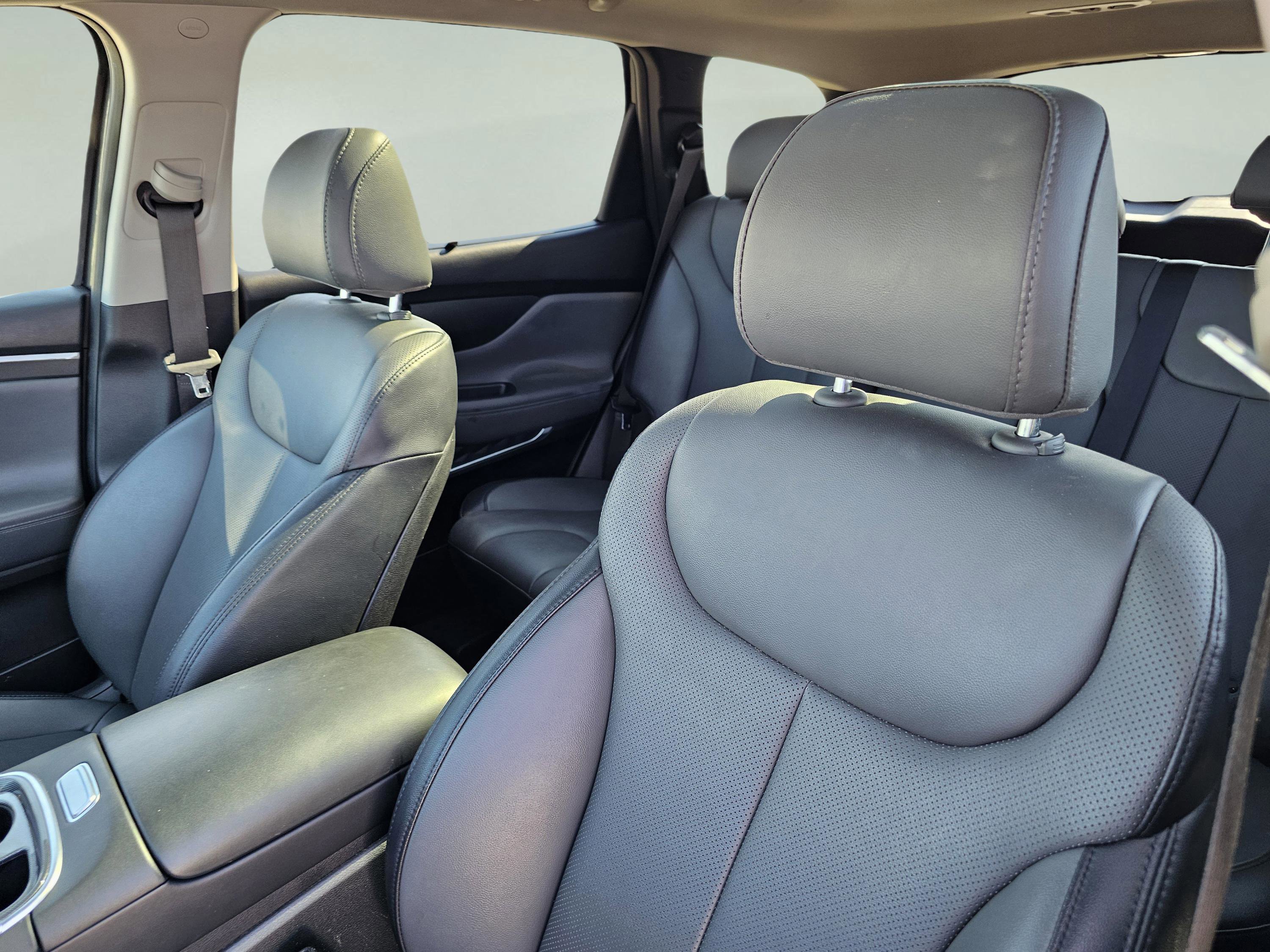 2023 Hyundai Santa Fe SEL Premium photo 17